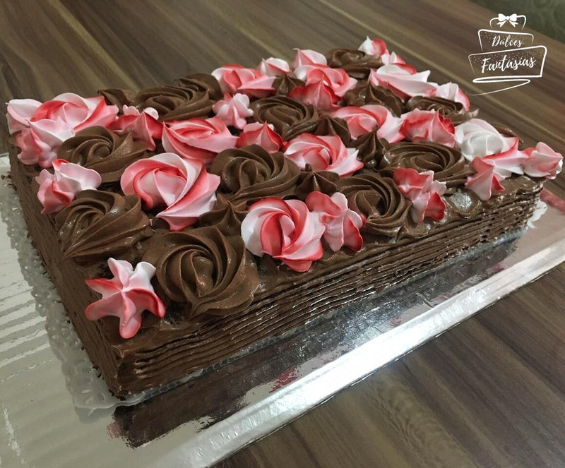 BROWNIE DE CHOCOLATE, NUECES Y ALMENDRAS
